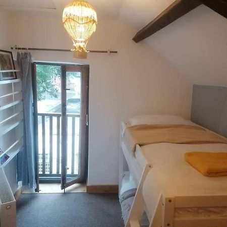 The Old Barn, Cosy Townhouse In Leominster Villa Eksteriør billede